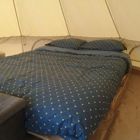 Sous Les Toiles De Pautilou * Molles